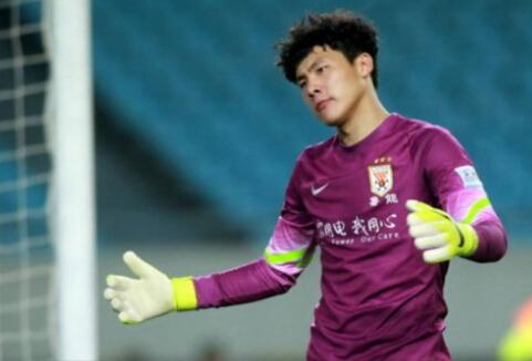 王大雷的十大逆天扑救加解说,王大雷神技扑救第一国门堪当大任