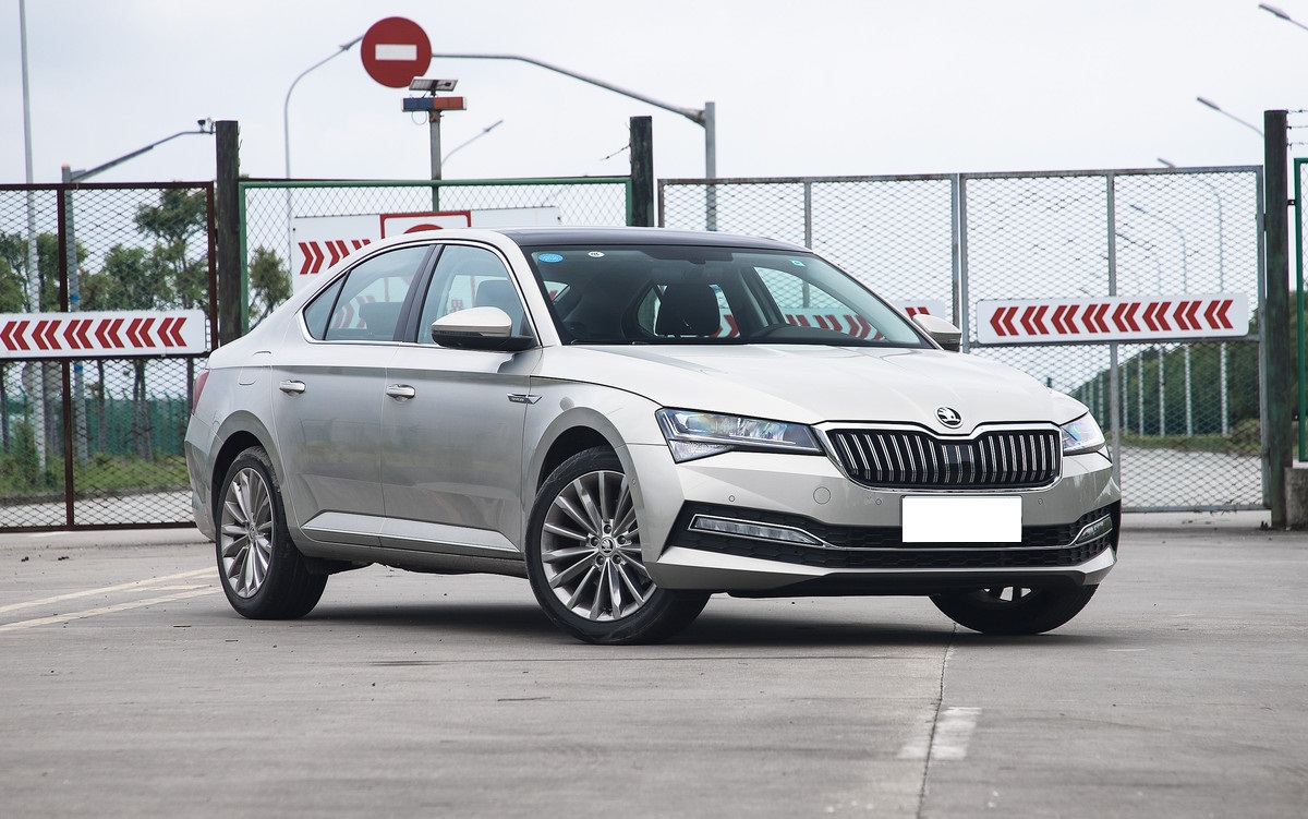 最近最好的轿跑型suv,10-15万买什么车性价比最高的suv