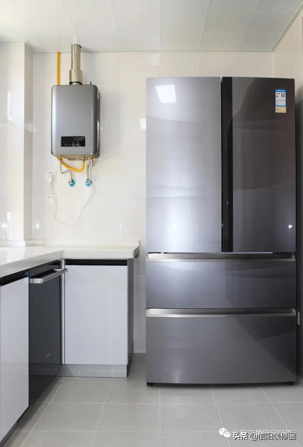 信阳世界城样板房,最美工地项目部