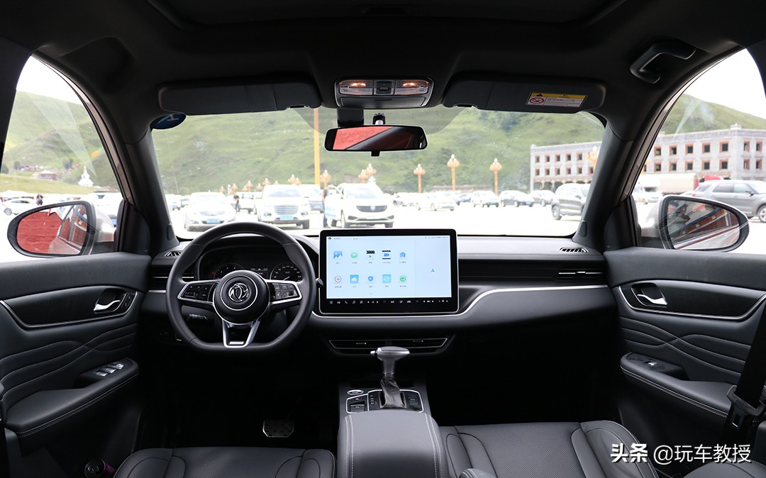 1.5tcvt自动旗舰型,换代在即这款日系紧凑suv仍然热卖