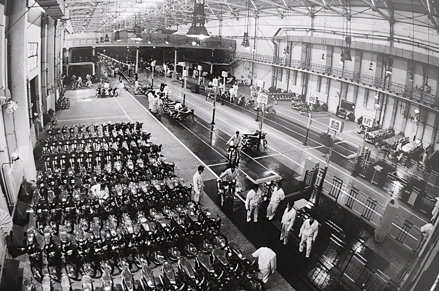 摩托车回忆杀,看着看着就哭了