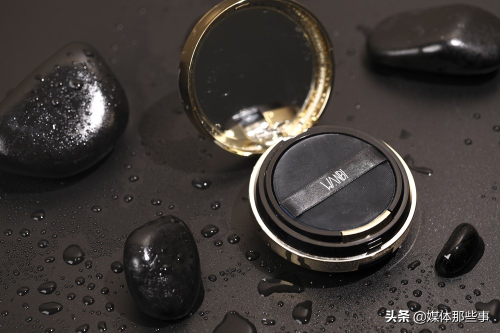 丸碧雪莲萃取水光气垫cc霜,丸碧雪莲萃取水润素颜cc霜的用法