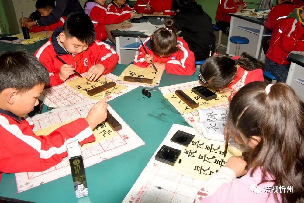 小荷才露尖尖角—忻州市忻府区团结路小学创建特色学校简影