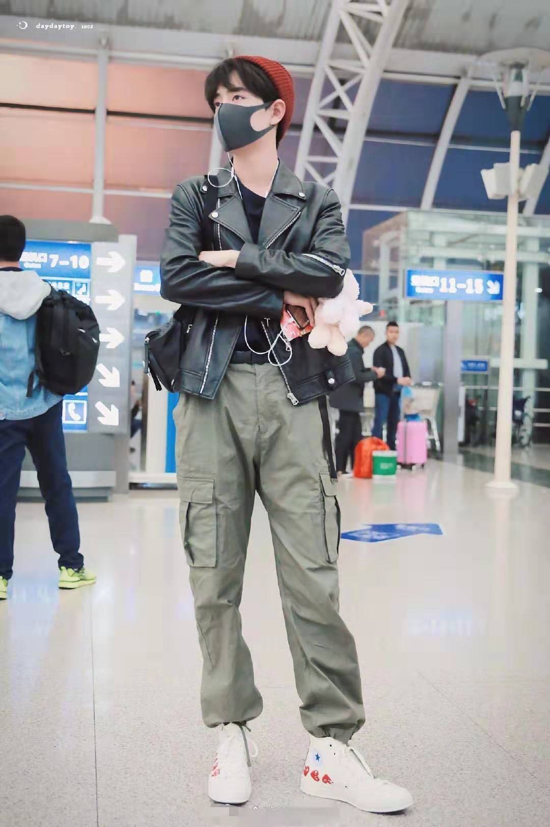 时尚流行的皮衣,时尚潮流真皮皮衣