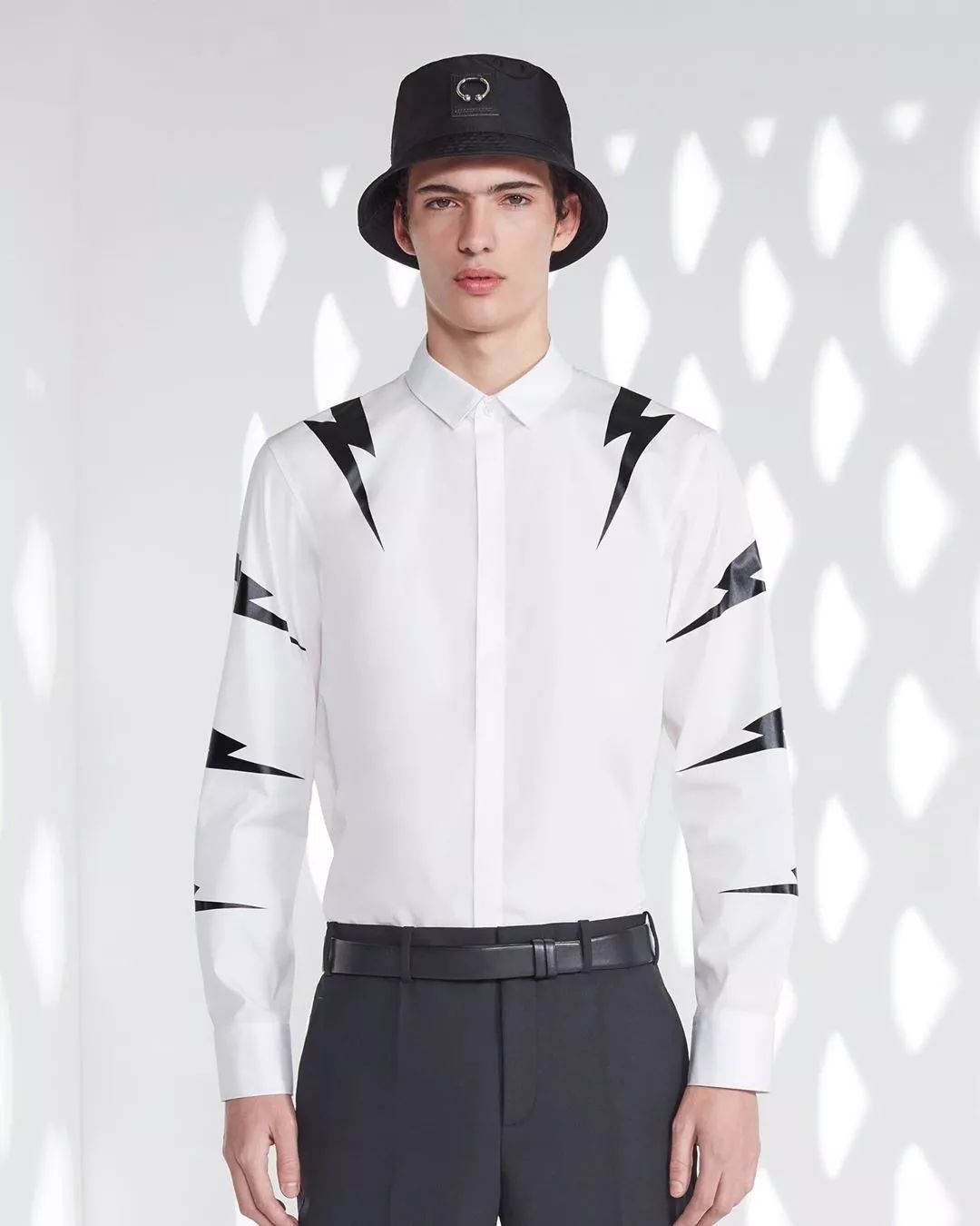 换季怎么穿?看看以色列男模RonLevi的那些衣服吧