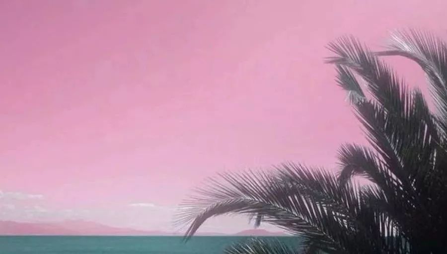 坐上闺蜜的奔驰车,闺蜜的玛莎拉蒂