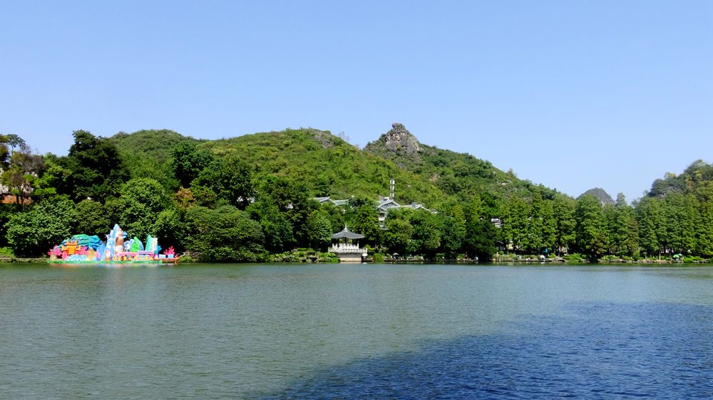 闹中取静旅游的地方,闹中取静的去处