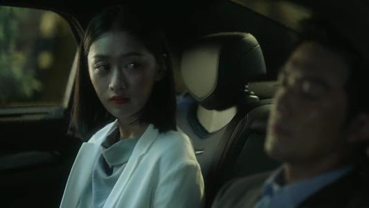 三十而已顾佳与富太太们决裂,三十而已顾佳离婚后的逆袭成功