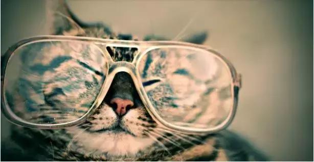 目前矫正近视手术全飞秒和半飞秒,近视眼手术全飞秒半飞秒怎么选择