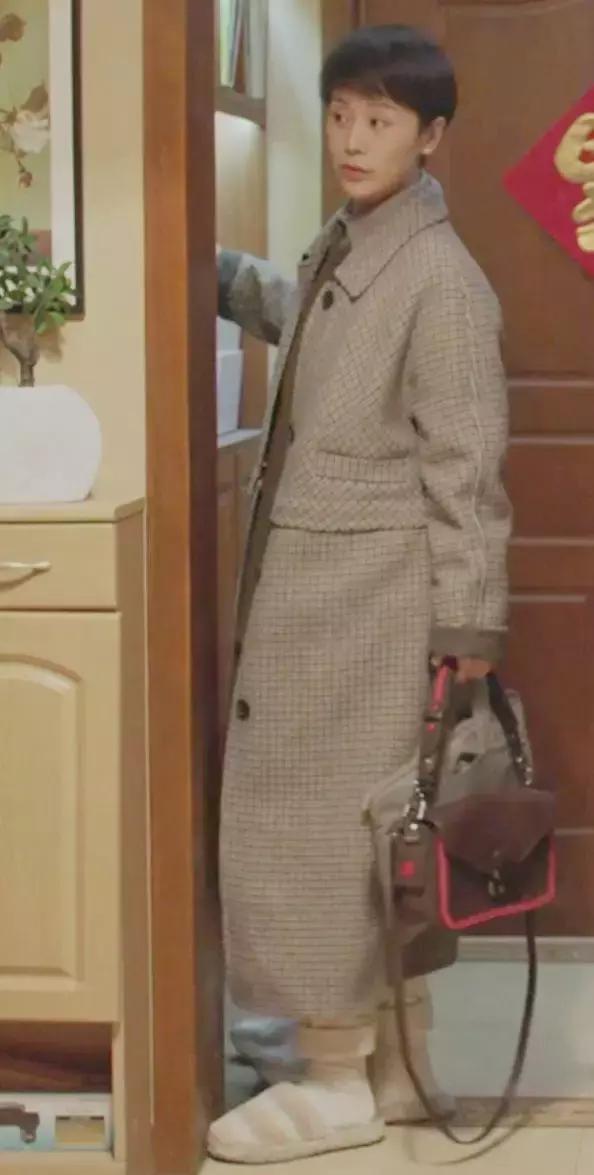 小欢喜王一笛衣品,小欢喜三位妈妈着装