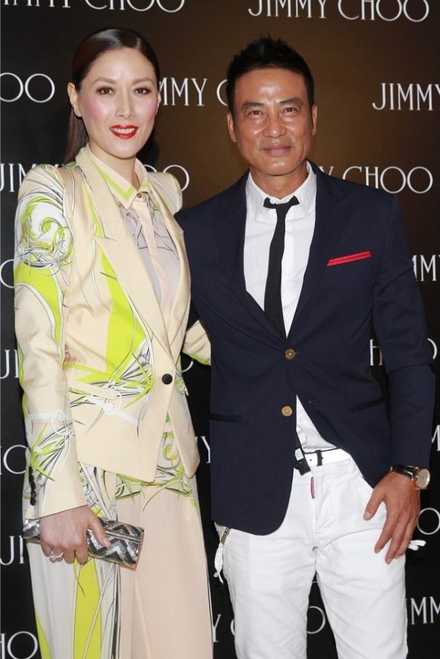 琦琦和任达华图片,任达华与琦琦走秀视频