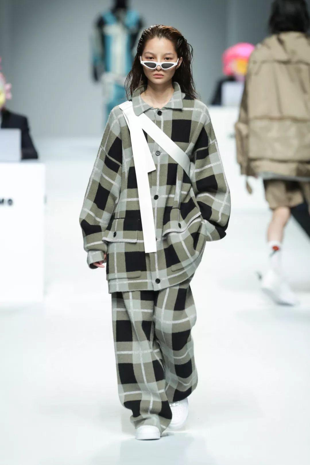 国潮春季新款套装,国潮秋季新款有哪些系列