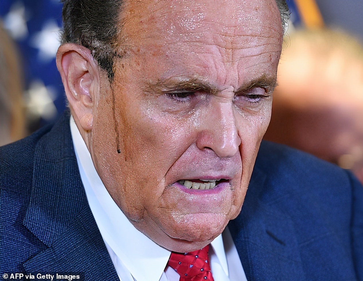 川普最忠诚的卫士是谁,川普老爷子最新视频