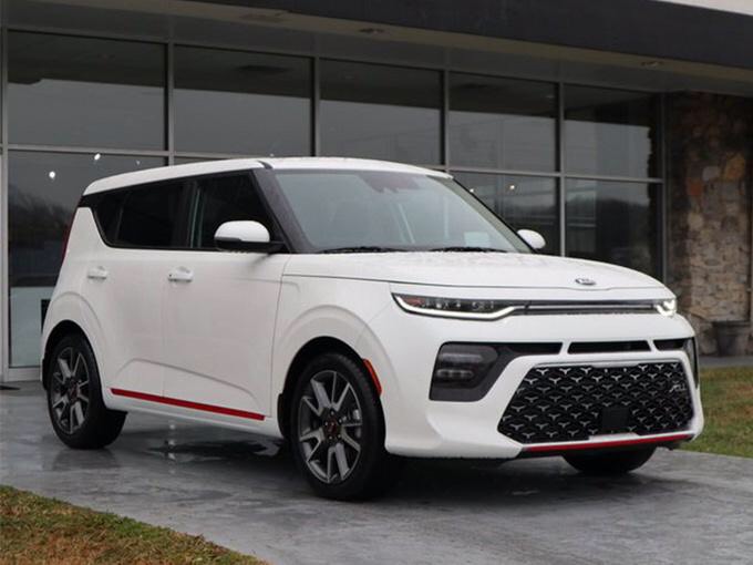 全新一代起亚秀尔手动挡,新一代起亚秀尔路试驾