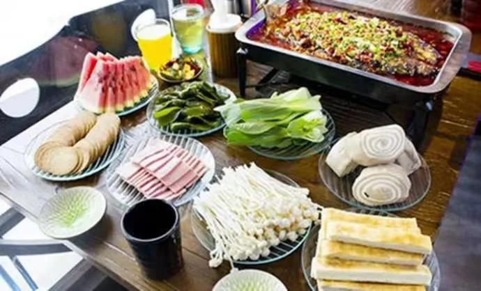 千亿市场的烤鱼赛道还能翻红吗,烤鱼行业的现状