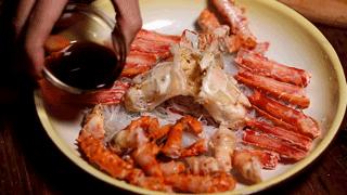 帝王蟹开餐仪式,中国人沉浸式吃帝王蟹