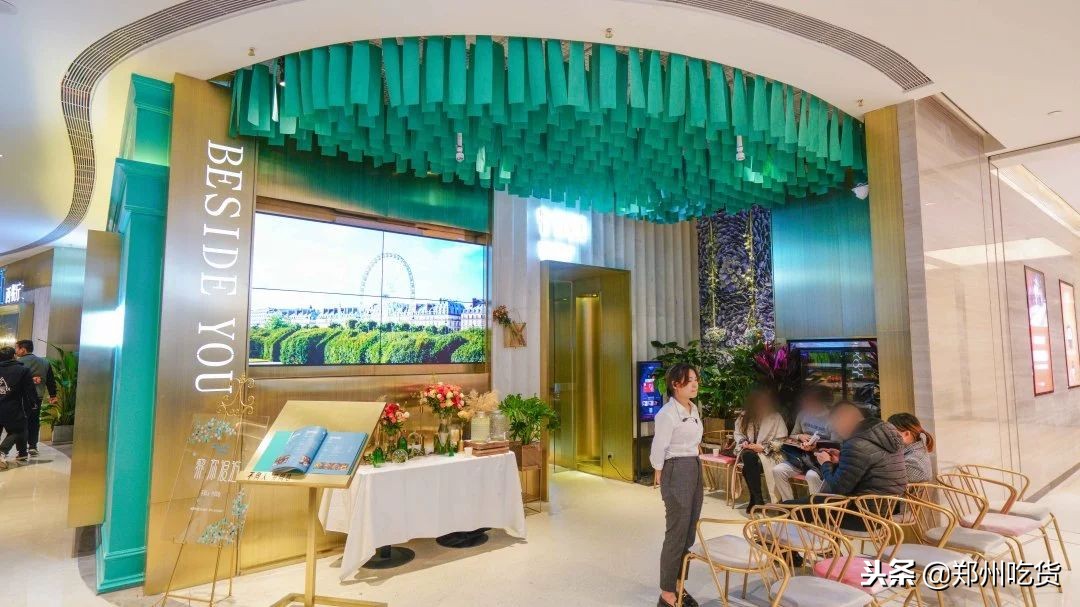 走进这家店,闪现到巴黎!满足你的少女心,治疗你的直男癌!