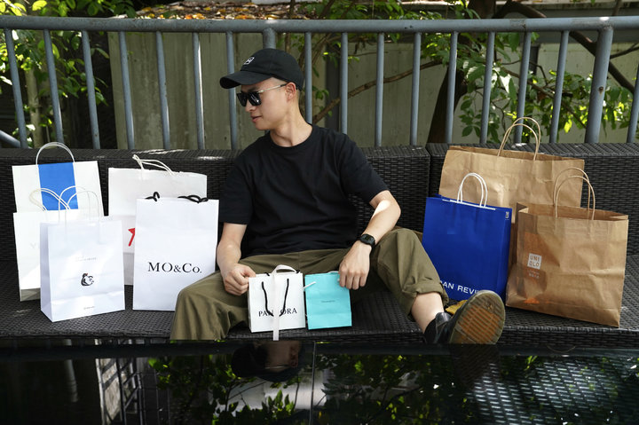 开箱视频月饼盒,月饼盒包装对比分析