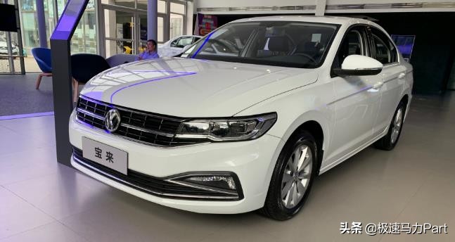 大众宝来传奇对比经典轩逸哪个好,日产轩逸和大众宝来选哪个