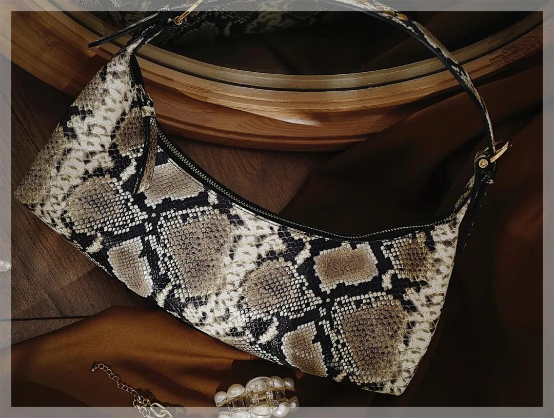 100元左右最好看的小众包,百元小众包却拥有千元质感