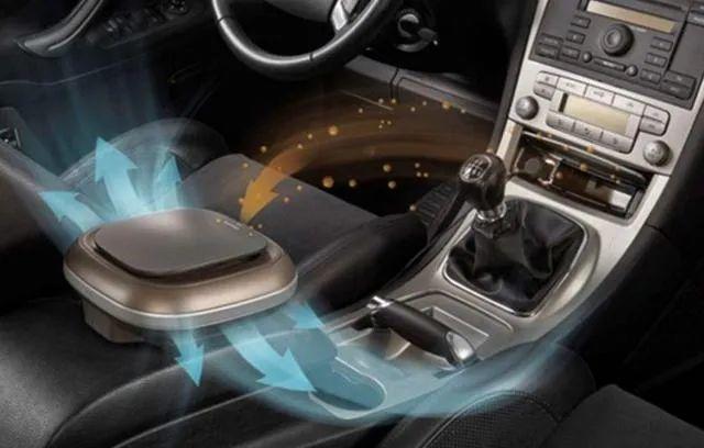 车内刺鼻味找不到原因,车内异味去除小妙招视频