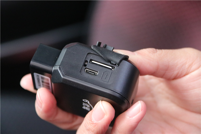 后悔没加装hud,给车子加装hud多少钱