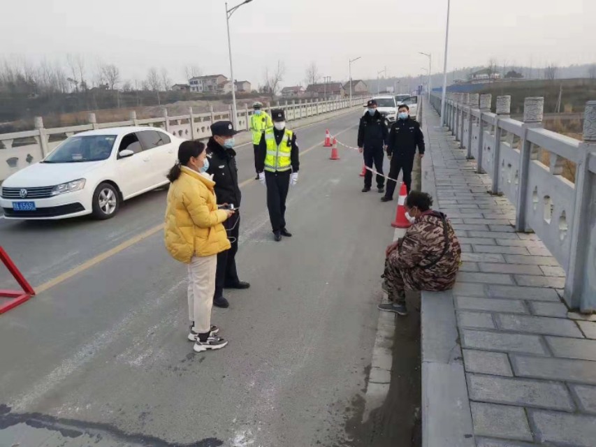 现在疫情大家都在家干嘛呢,疫情期间你们都在家干嘛