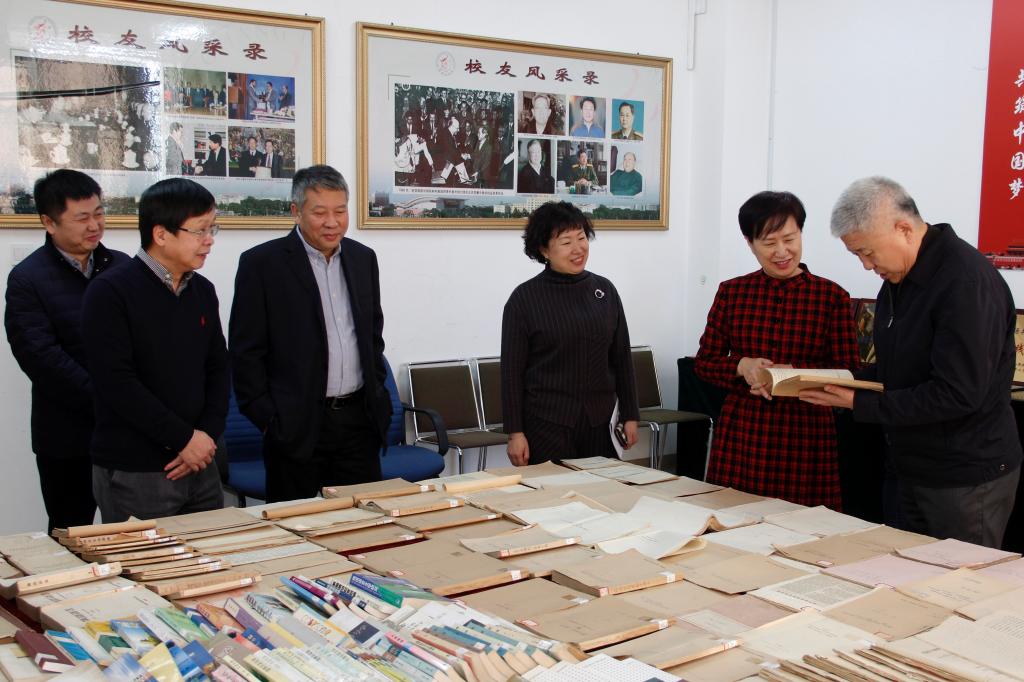 黑大校友高以忱做客校友讲坛解读优秀传统文化对话黑大俄语人指导对俄办学工作