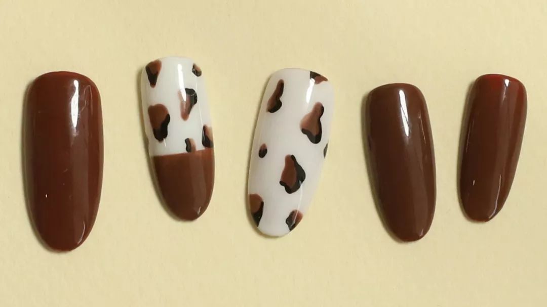 秋冬美甲小红书,美甲推荐中款ins