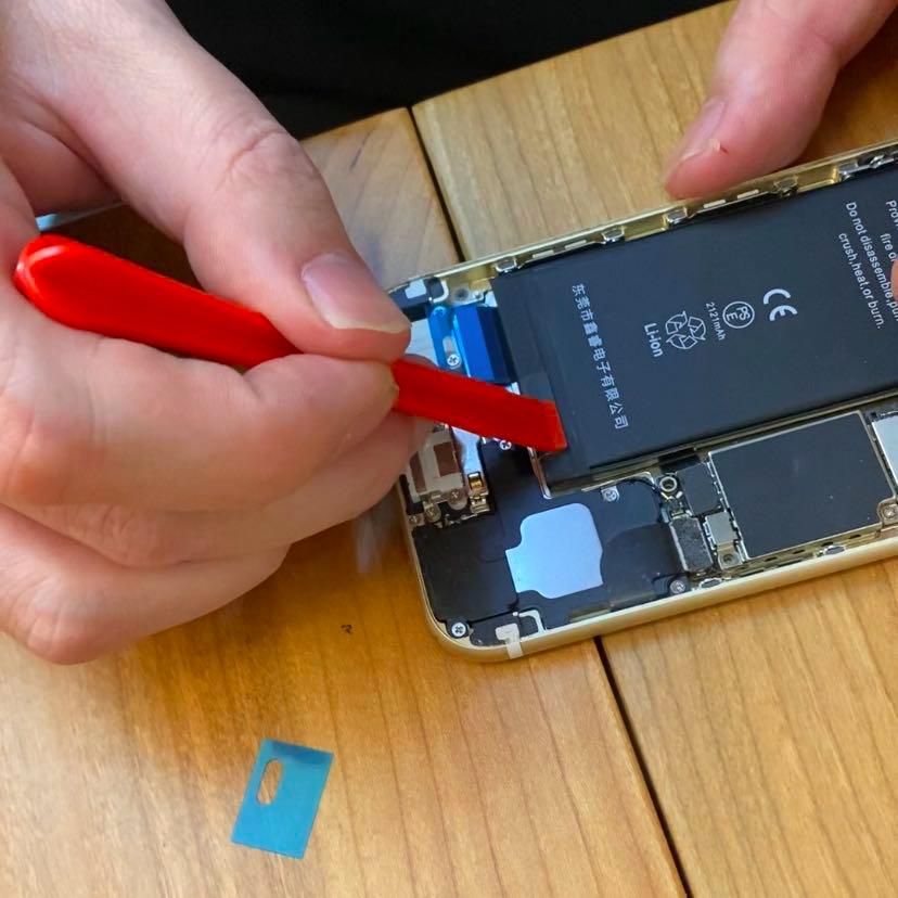 华严苛苹果11电池评测,苹果6换什么牌子的大容量电池好