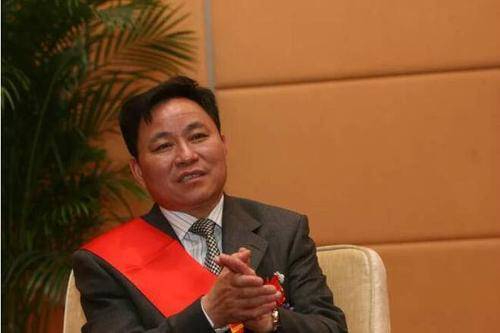 银亿股份为什么还值200亿,银亿股份已成功转型