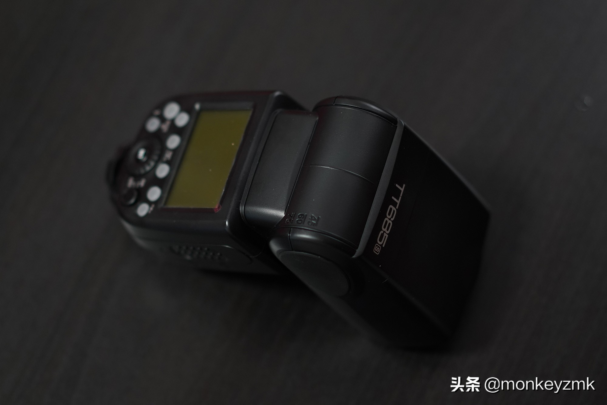 神牛闪光灯tt600值不值得买,神牛闪光灯tt685使用教程