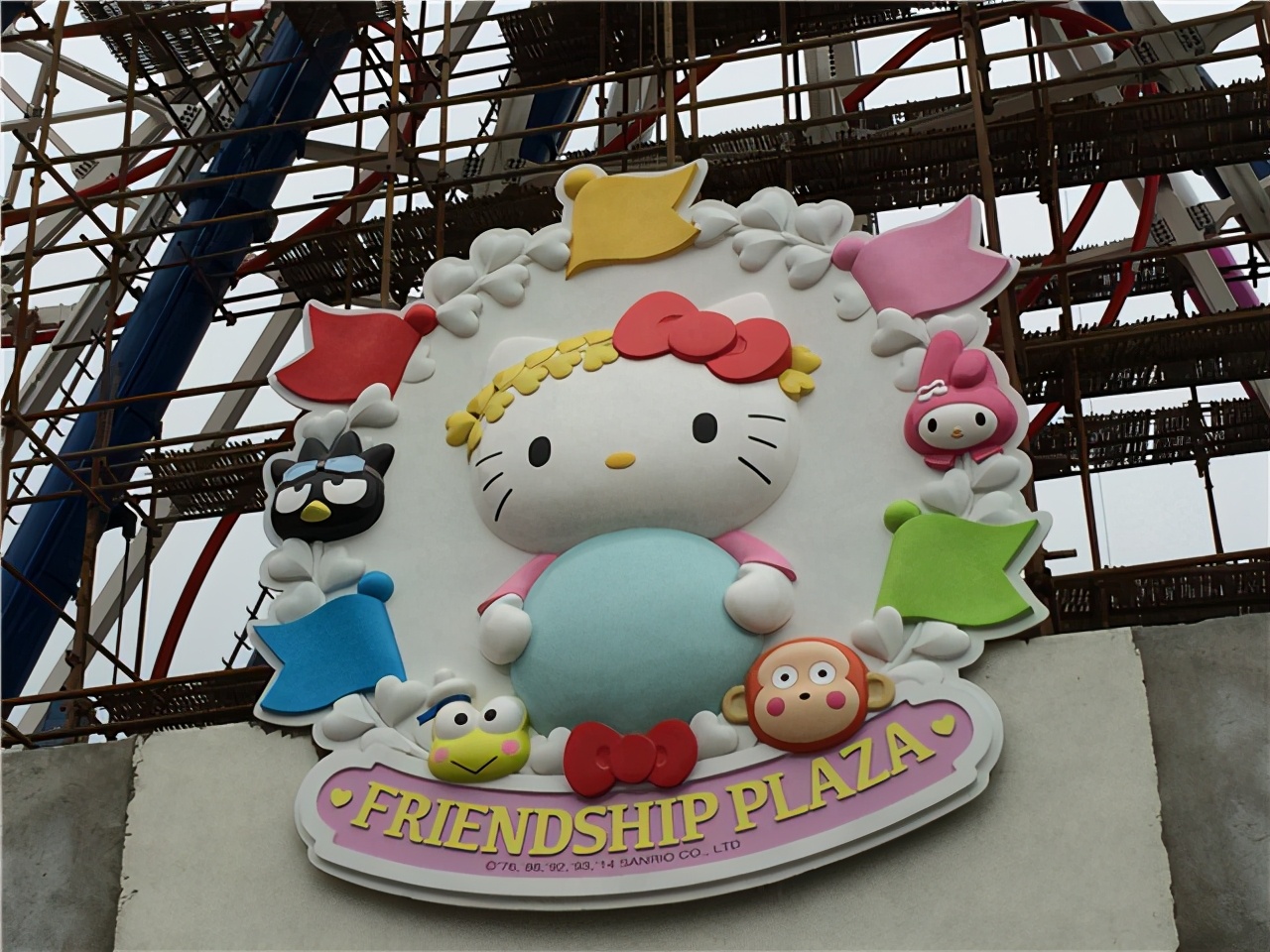 杭州公园玻璃钢雕塑工艺,杭州公园玻璃钢雕塑