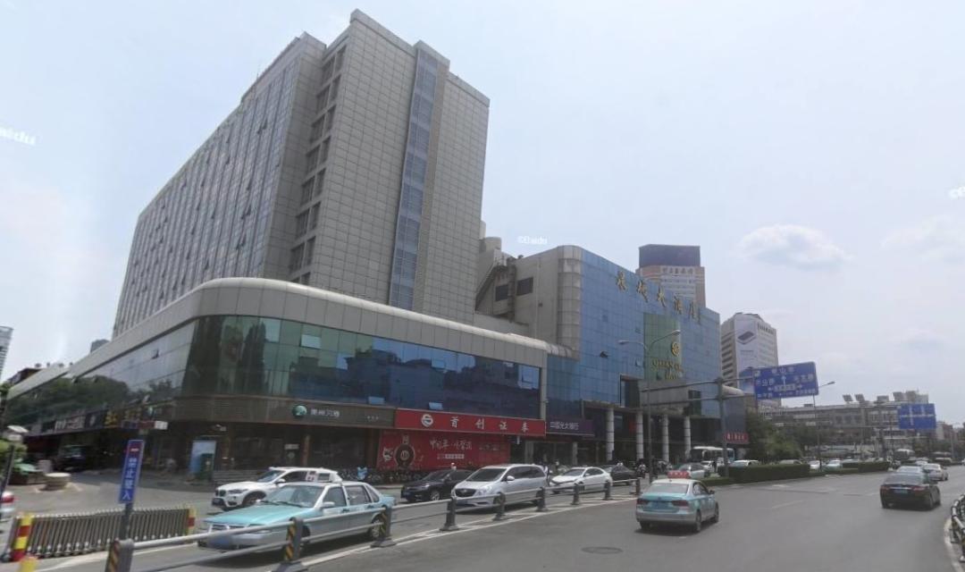 泉城广场改造方案,济南泉城广场改造前照片