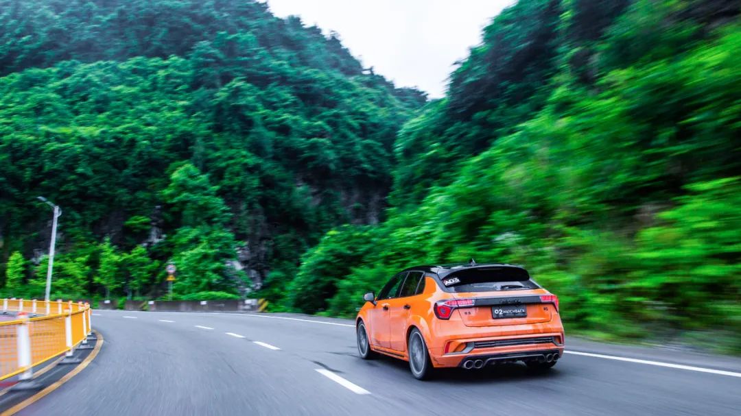 领克02hatchback后备箱空间,领克02hatchback2022