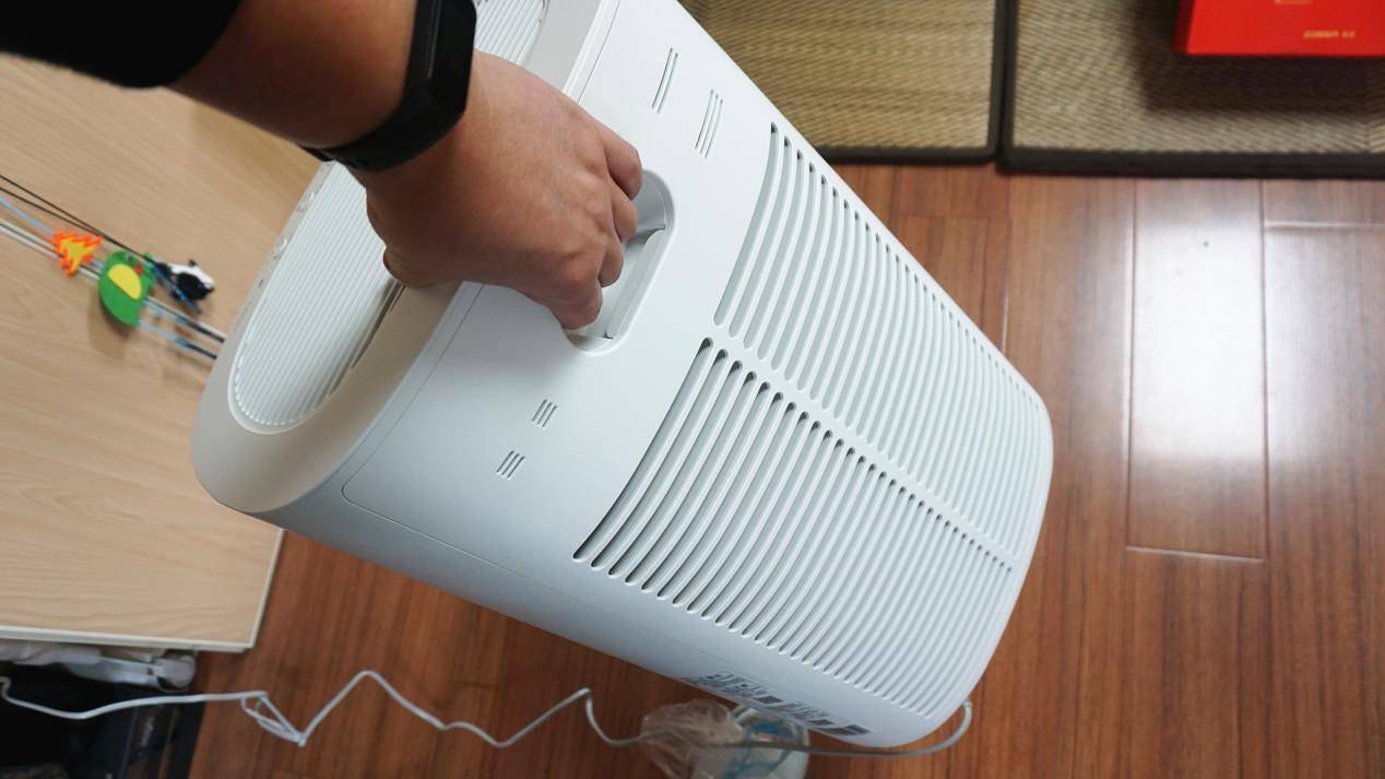 居家隔离必备电器,松下空气净化器f-93c0px评测