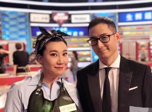 曾被周星驰雪藏，如今开保时捷住上海市中心，38岁范湉湉励志人生