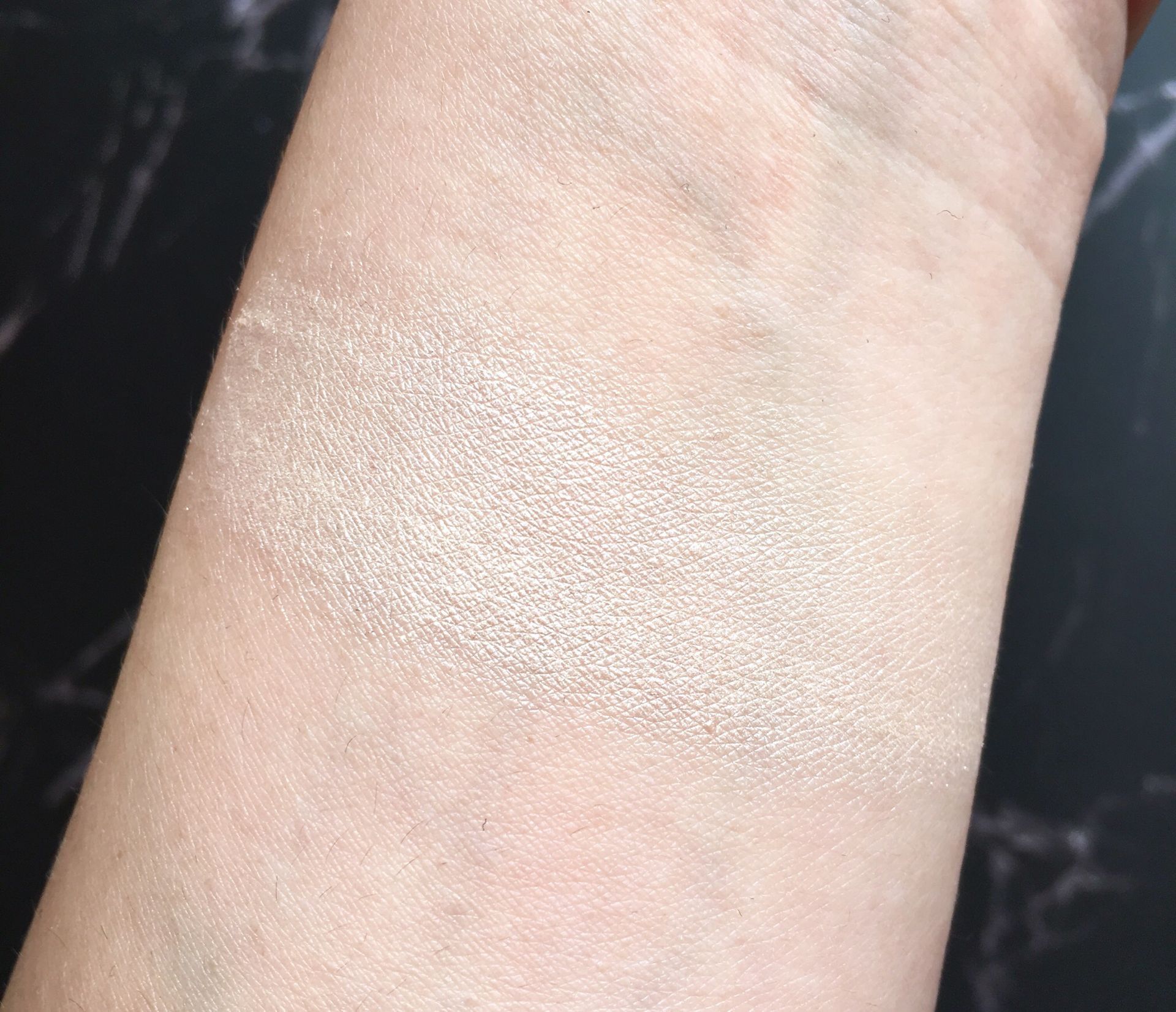 出门旅行必备化妆包,出门旅行的化妆包都带了什么