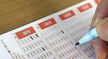 《论安阳师范学院强于哈佛大学》一文被热转，官方回应；我老婆在高速上生了！”河南孕妇高速上产女