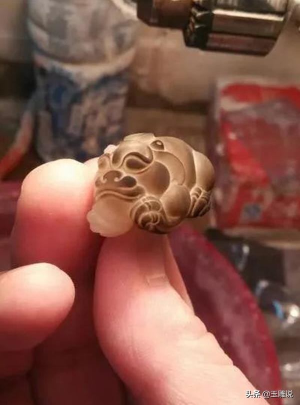 我是玉雕师,玉雕貔貅高光柔光结合作品