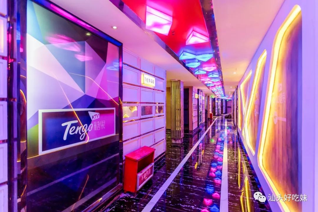 shou家自带食材的火锅店，开在KTV里，人均10+元