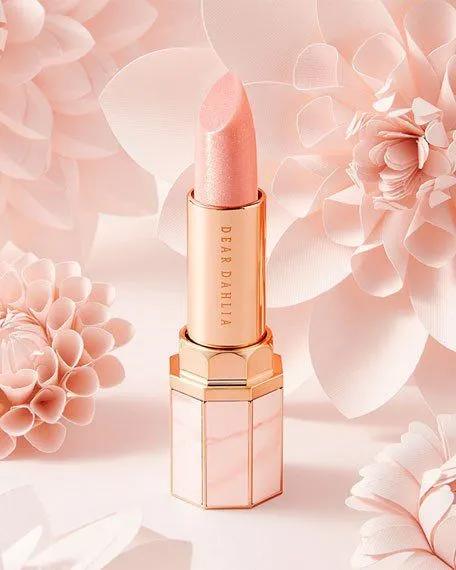 永远有一个吻未尝,印下无踪迹的温柔|DearDahlia