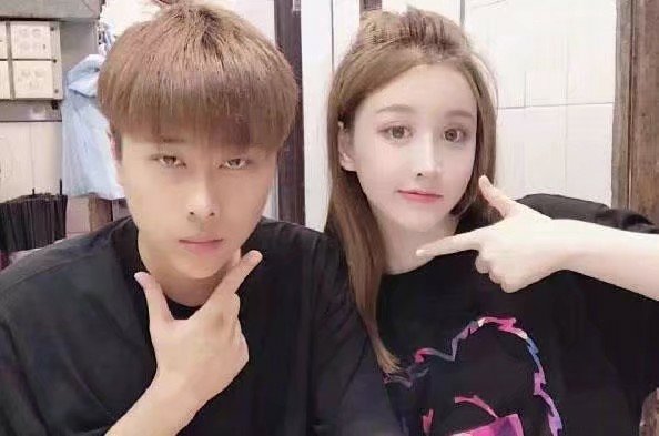 uu濡硅瘎浠穕ol楠氱敺,loluzi楠氱敺