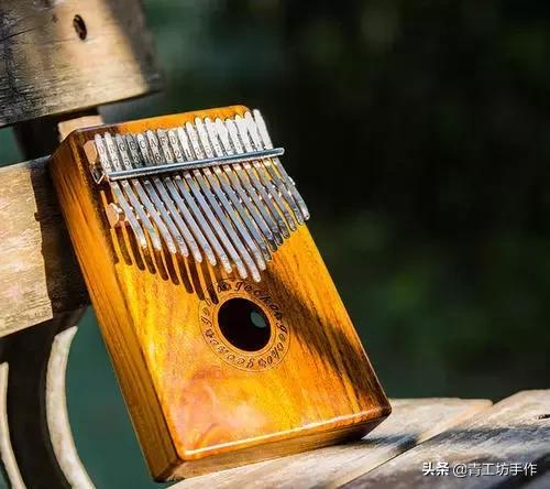 用指尖拨动非洲旋律:当原木的纯粹邂逅坦桑尼亚情调