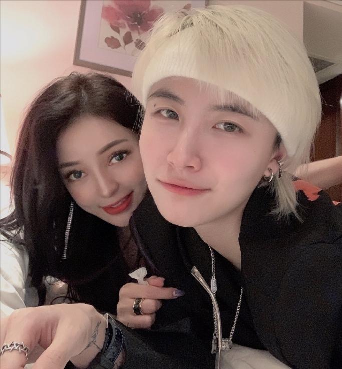 网红鼻祖郭美美：开豪车、认干爹、入狱5年，她真的悔过自新了？