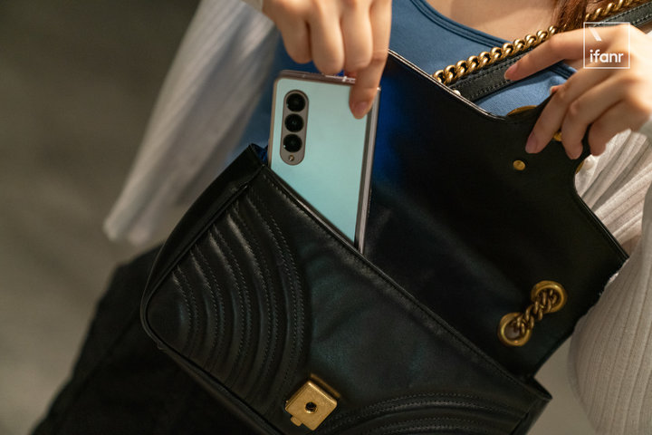 三星折叠屏zflip3使用技巧,三星折叠屏zflip3和华为p50p