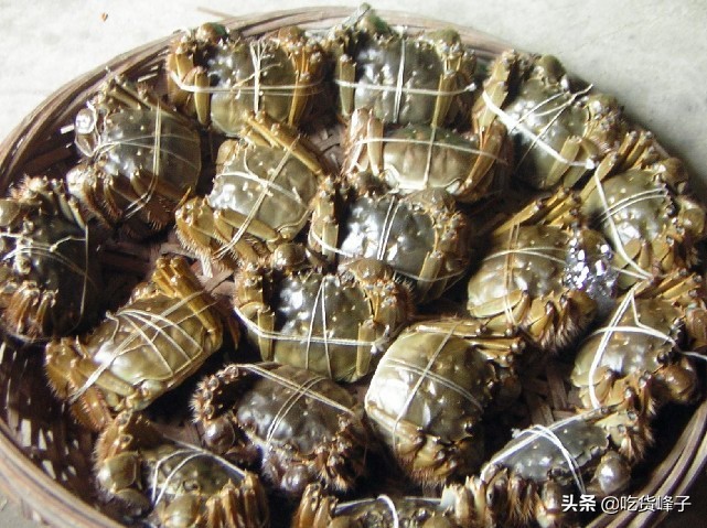 大闸蟹是热水下锅还是冷水下锅,清蒸大闸蟹冷水下锅还是热水下锅