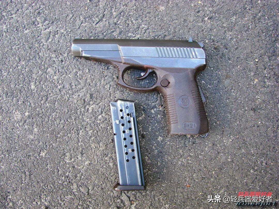 俄罗斯巨蟒手枪,俄罗斯蟒蛇手枪与斑蝰蛇手枪