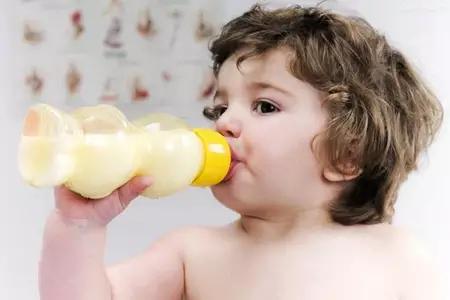 奶粉一般喝到几岁呀,奶粉吃到几岁比较合适