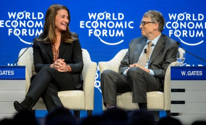 比尔盖茨承认出轨的女员工是谁,比尔盖茨承认出轨女下属事件